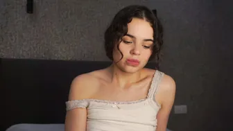 milyyclaars chat cam porn 03-13-2026