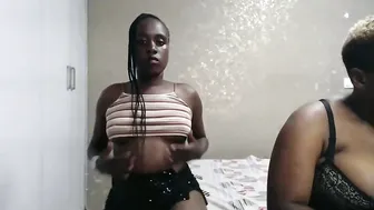 zinadine_ twerk nude chat