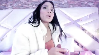 sophiaa_paris (03-14-2026)