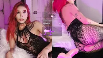 Reds_velvet on webcam 14-Mar-26