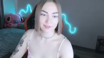 larakrein_lk recorded nude video 817814