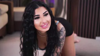 Yanasultana on webcam 03/14/2026