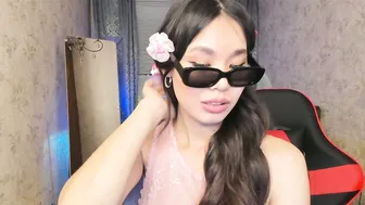 Amiya_cute shy porn cam chat