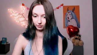 Mermaidvibestides young - (03-15-2026)