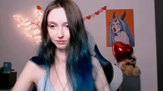 Mermaidvibestides young - (03-15-2026)
