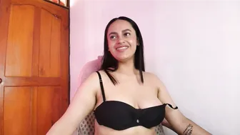 victoriablack_ (07-01-2025) footjob