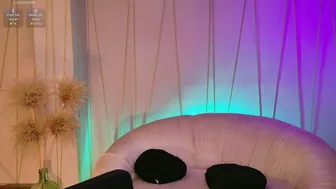 Aprilrhodes_ (07-02-2025)