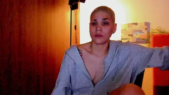laura_r23 recorded nude video 820607