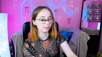 kira_kisses_ 03-15-2026