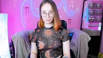 kira_kisses_ 03-15-2026