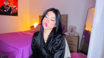 aliciabiden recorded nude video 821445