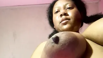 eirondra_valeen webcam show naked on cam