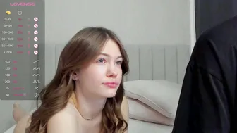 do_dick anal posing on webcam