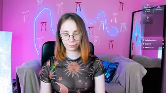 kira_kisses_ live on cam 15-Mar-26