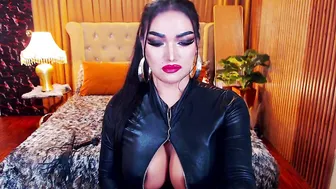 alurajhenson recorded nude video 823047