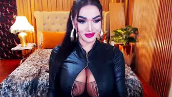 alurajhenson recorded nude video 823712
