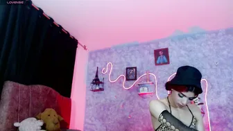 everlin__hot_ recorded nude video 824481