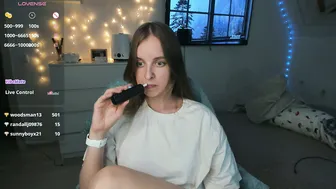 violet_blue_eyes recorded nude video 825211