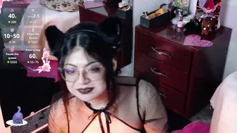 cat_white recorded nude video 825302