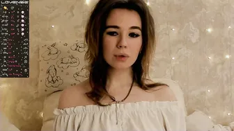 jeniferji bigboobs on cam