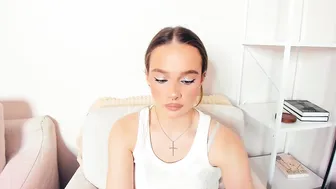 linnnlaury recorded nude video 828265