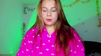 little_tifanny82 recorded nude video 828819