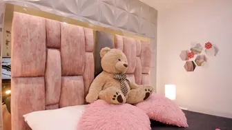 charlotte_icee recorded nude video 829076