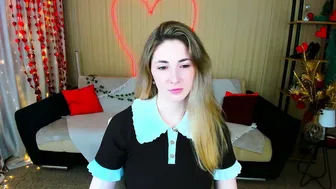 Sensitiveheartt on cam chat porn video