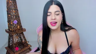 Laurenth_foxy nude chat 07/02/2025