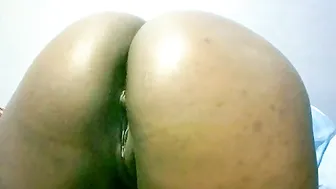 Misscuteberry bigass live cam video