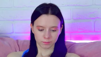 arinakubrick (03/18/2026) piercing
