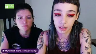 lovelockedlips cam show sex chat cam