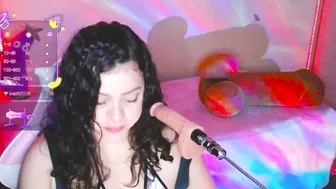 kim_saenz20 nude cam 03-18-2026