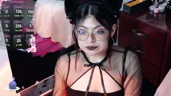 cat_white recorded nude video 830917