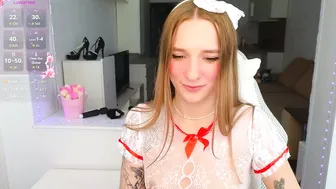 elsa_cute1 03/18/2026 blonde