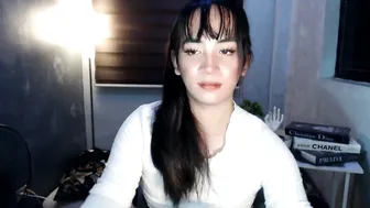thatslut_deia wifematerial naked