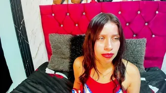 cloyks sex cam chat (03-18-2026)