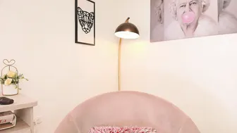 Missniley bigtits camvideo
