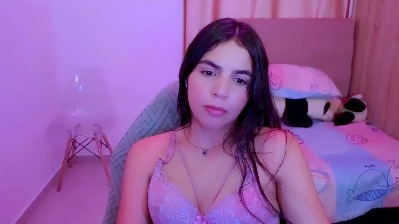 elenna_hotx cam girl chat 18-Mar-26