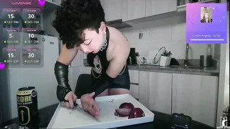 kitty_fitty29 cooking webcam