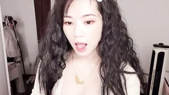 xinbao799322 recorded nude video 835159
