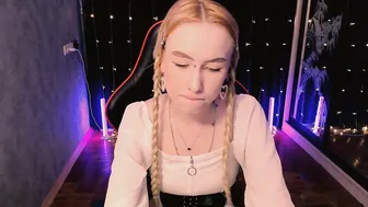 crybambi recorded nude video 835200
