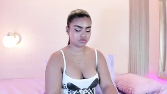Zoe_roux210949 video 19-Mar-26