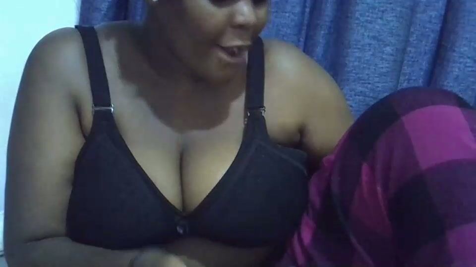 trendybootie ebony - 19 March 2026