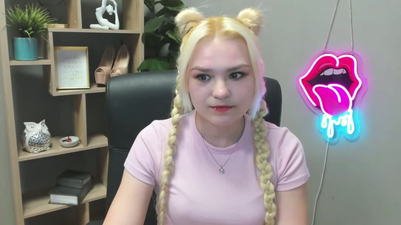 lilysweetxo natural chat cam sex