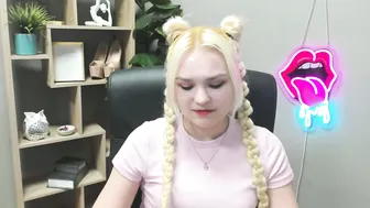 lilysweetxo new live webcam show