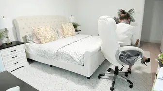 Vika7333 20-Mar-26 hot