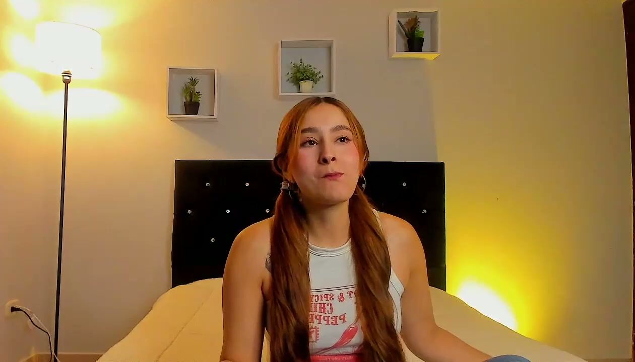Grace_moonn chat cam sex (03-20-2026)