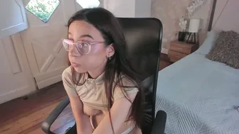 Ari_wilde webcam video - (03/20/2026)