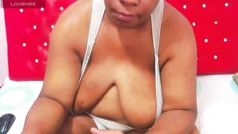Wonderfuldiana webcam chat (07-03-2025)